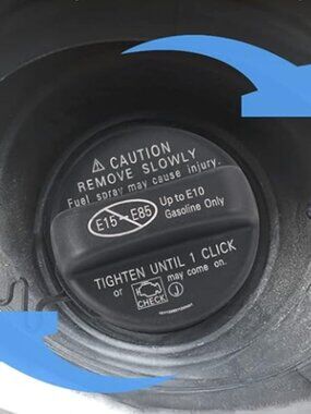 Gas Cap 77300-06040 Fuel Tank Cap Replacement For Toyota Scion, 4Runner, Avalon
